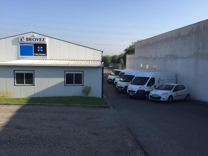 CDI de pose et de fabrication de menuiserie aluminium
